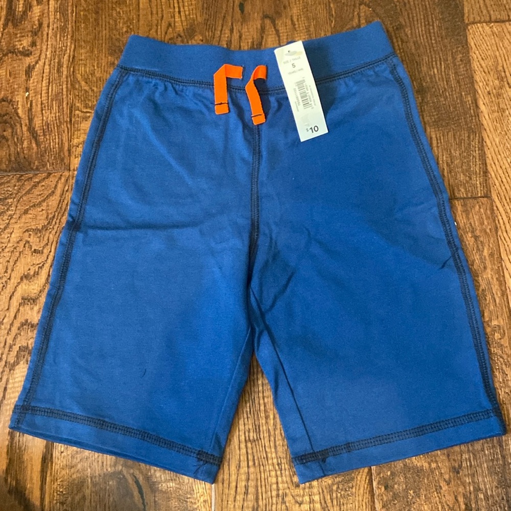 BNWT Joe Fresh Kids cotton shorts size 5 years old